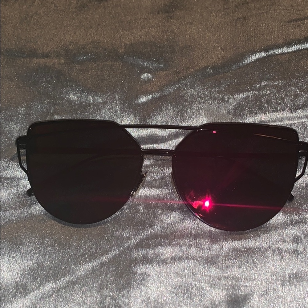 Sexy sunglasses!